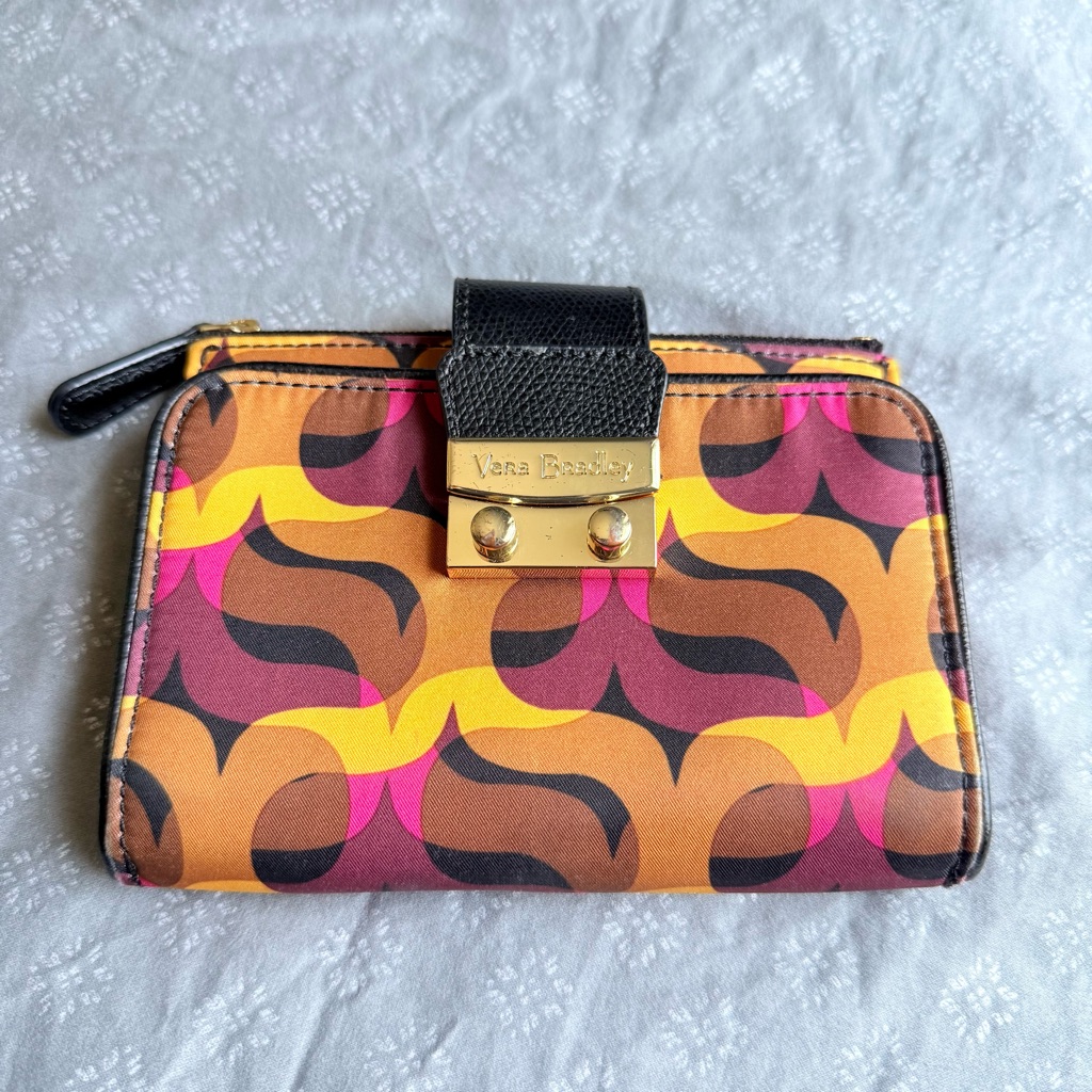 Vera Bradley Modern Lights Poly Twill Pushlock Wallet Card Holder